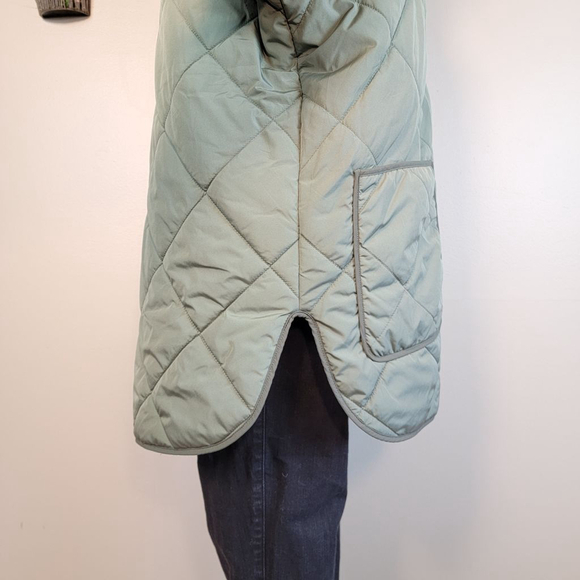 American Eagle Diamond Quilted Puffer Green Faux Fur Hood AE M Jacket Coat - Picture 6 of 13